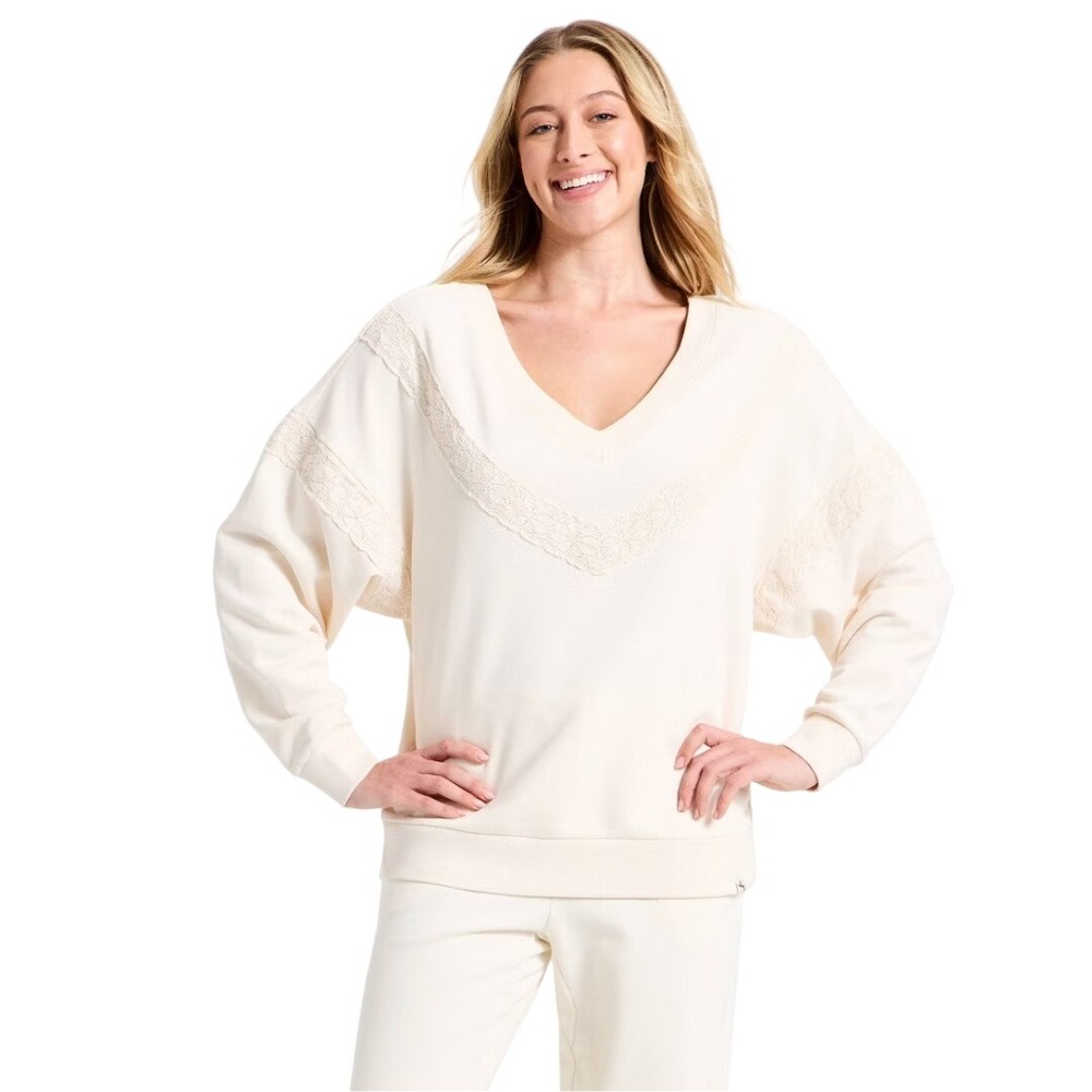 JoyLab Women's Cream Crochet Lace Trim V Neck Pullover Sweatshirt Size Small